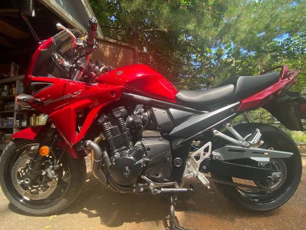 2016 Suzuki, dovoz USA — foto 4 z 8