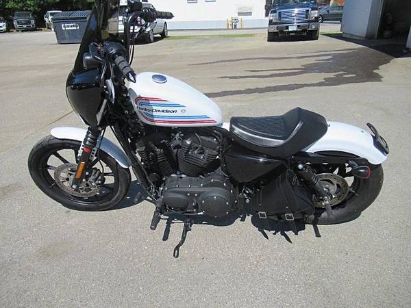2021 Harley-Davidson, dovoz USA — foto 2 z 10