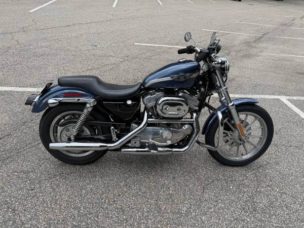 2003 Harley-Davidson, dovoz USA — foto 2 z 7