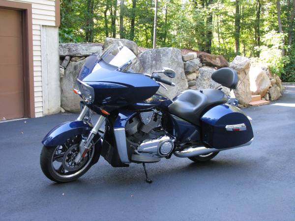 2012 Victory, dovoz USA — foto 3 z 4