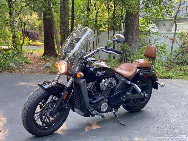 2015 Indian, dovoz USA — foto 9 z 10