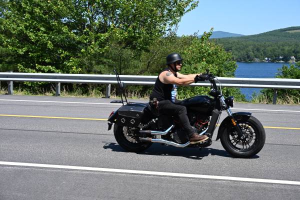 2017 Indian, černá, dovoz USA — foto 6 z 7