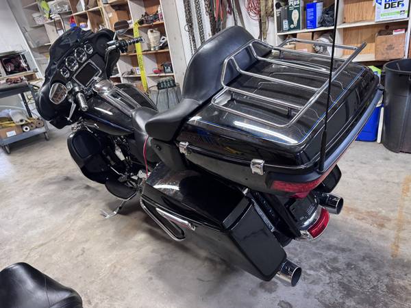 2014 Harley-Davidson, dovoz USA — foto 4 z 6