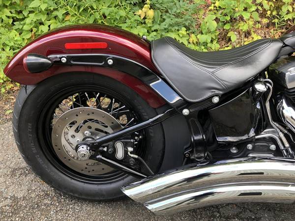 2014 Harley-Davidson, červená, dovoz USA — foto 3 z 11