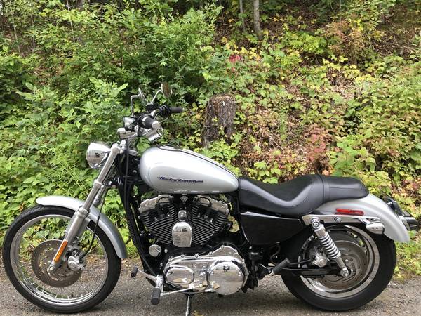 2006 Harley-Davidson, stříbrná, dovoz USA — foto 8 z 11