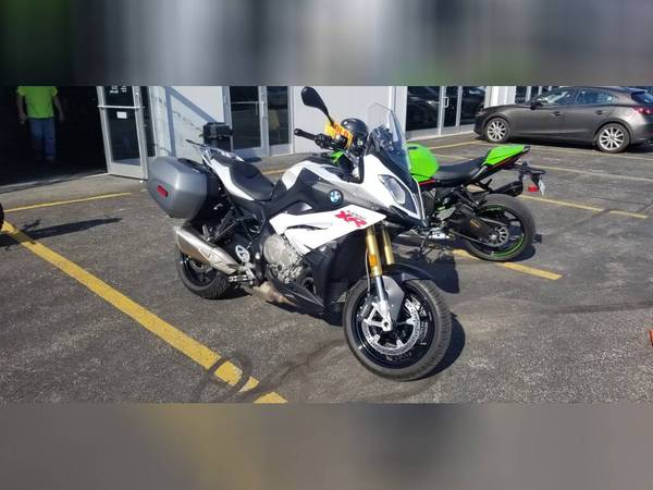 2016 BMW, dovoz USA — foto 3 z 10