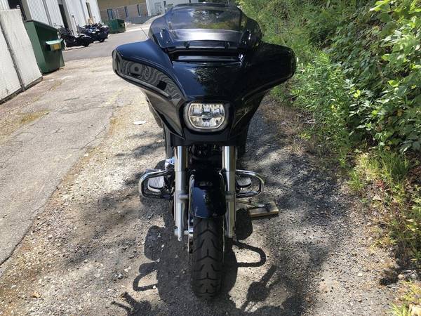 2024 Harley-Davidson, černá, dovoz USA — foto 8 z 11