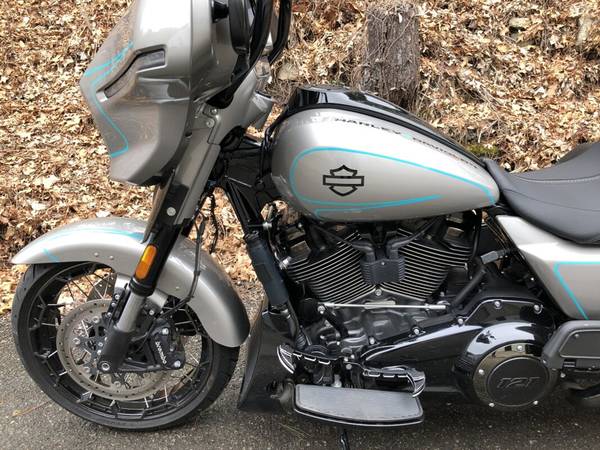 2023 Harley-Davidson, dovoz USA — foto 10 z 11
