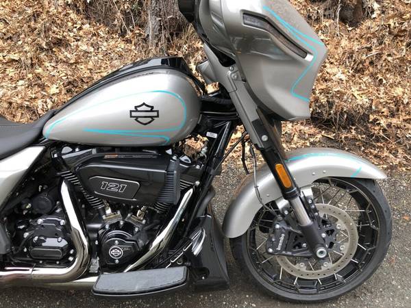 2023 Harley-Davidson, dovoz USA — foto 2 z 11