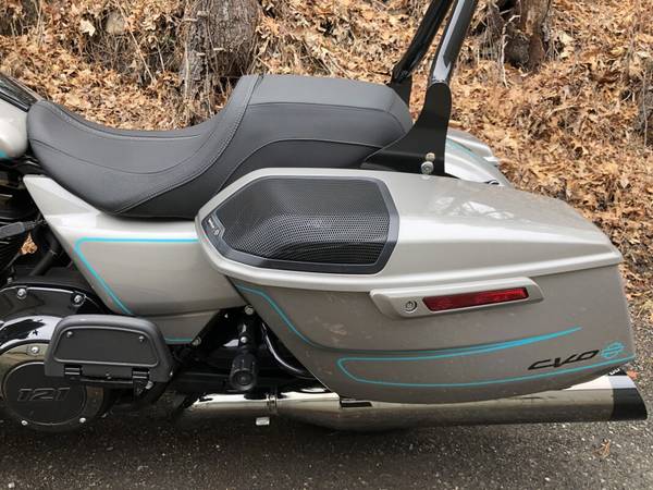 2023 Harley-Davidson, dovoz USA — foto 9 z 11