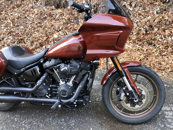 2024 Harley-Davidson, červená, dovoz USA — foto 2 z 11