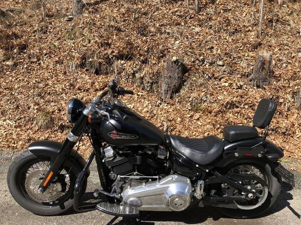 2019 Harley-Davidson, černá, dovoz USA — foto 9 z 11