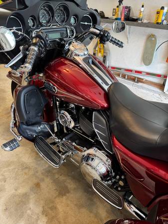 2009 Harley-Davidson, dovoz USA — foto 5 z 8
