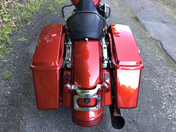2013 Harley-Davidson, oranžová, dovoz USA — foto 4 z 11