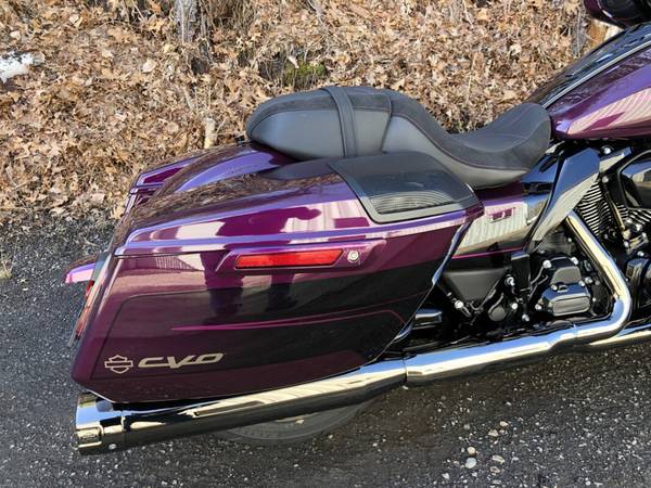 2025 Harley-Davidson, dovoz USA — foto 3 z 11