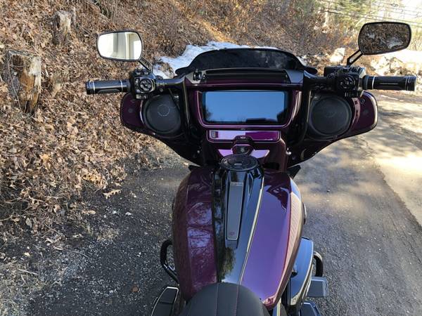 2025 Harley-Davidson, dovoz USA — foto 5 z 11