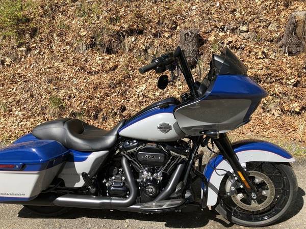 2023 Harley-Davidson, dovoz USA — foto 3 z 11