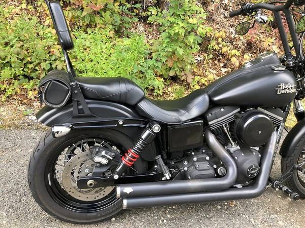2014 Harley-Davidson, černá, dovoz USA — foto 4 z 11