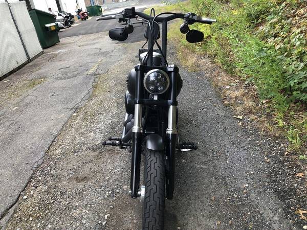 2014 Harley-Davidson, černá, dovoz USA — foto 8 z 11