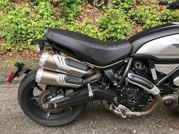 2022 Ducati, dovoz USA — foto 4 z 11