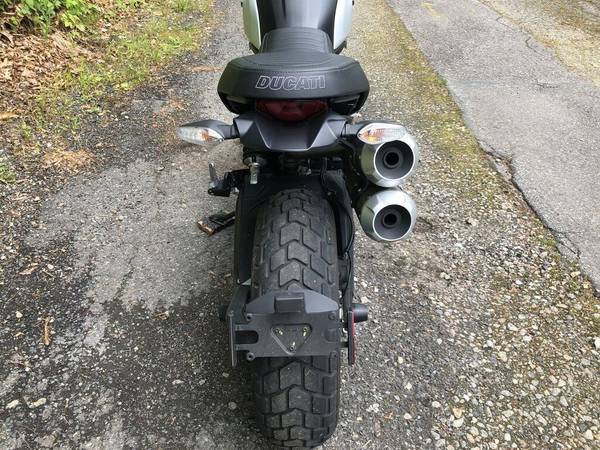 2022 Ducati, dovoz USA — foto 5 z 11