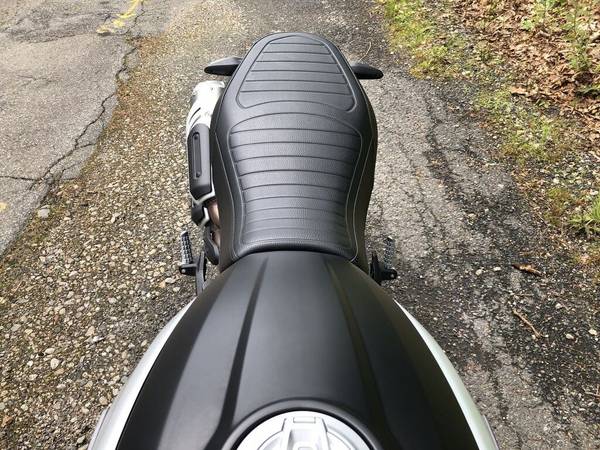 2022 Ducati, dovoz USA — foto 7 z 11