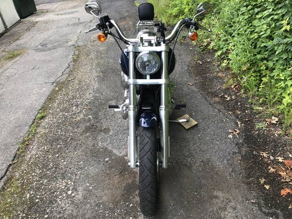 2012 Harley-Davidson, modrá, dovoz USA — foto 7 z 11