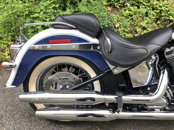 2015 Harley-Davidson, bílá, dovoz USA — foto 3 z 11