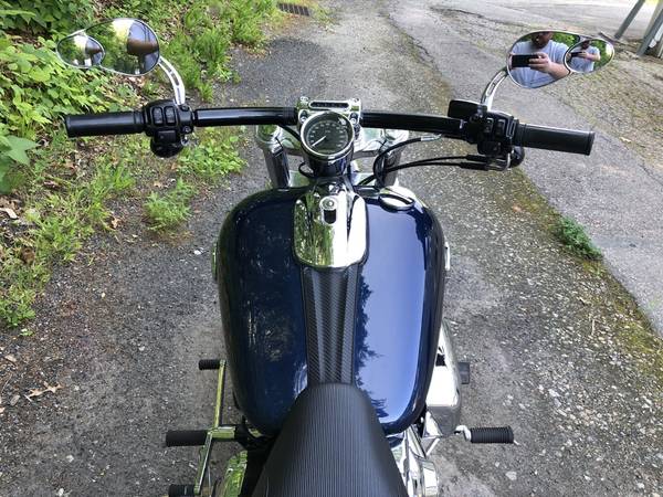 2013 Harley-Davidson, modrá, dovoz USA — foto 5 z 11