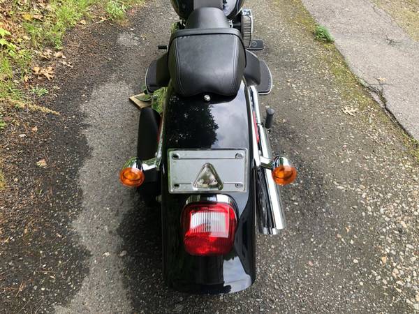 2013 Harley-Davidson, dovoz USA — foto 4 z 11