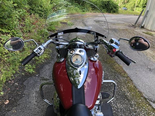 2017 Indian, červená, dovoz USA — foto 5 z 11