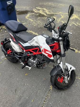 2021 Ducati, dovoz USA — foto 4 z 12