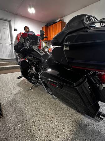 2013 Harley-Davidson, dovoz USA — foto 5 z 7