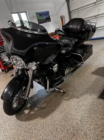 2013 Harley-Davidson, dovoz USA — foto 6 z 7