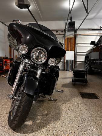 2013 Harley-Davidson, dovoz USA — foto 7 z 7