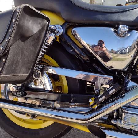 1994 Harley-Davidson, dovoz USA — foto 2 z 9