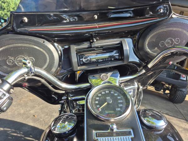 2001 Harley-Davidson, dovoz USA — foto 3 z 10