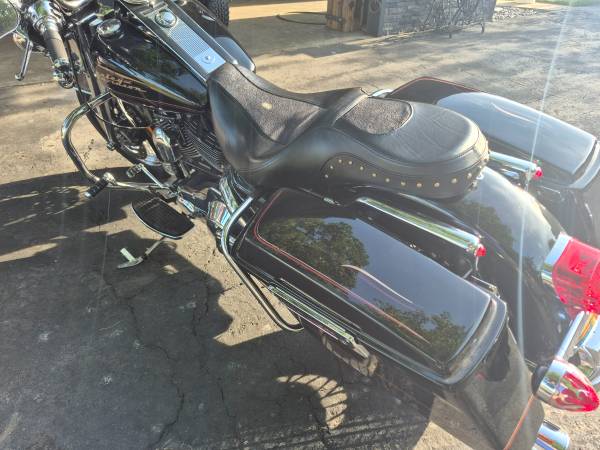 2001 Harley-Davidson, dovoz USA — foto 8 z 10