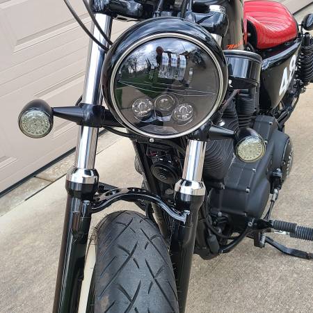 2015 Harley-Davidson, dovoz USA — foto 3 z 12