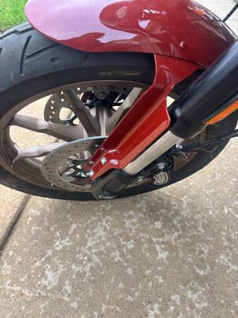 Harley-Davidson, dovoz USA — foto 11 z 12
