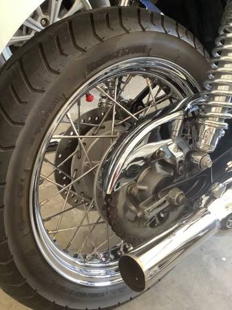 Triumph, dovoz USA — foto 7 z 12