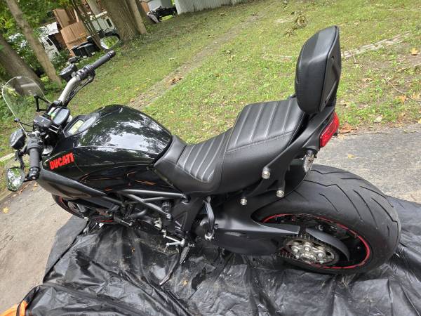 2014 Ducati, dovoz USA — foto 6 z 12