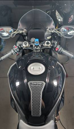 BMW, dovoz USA — foto 4 z 10