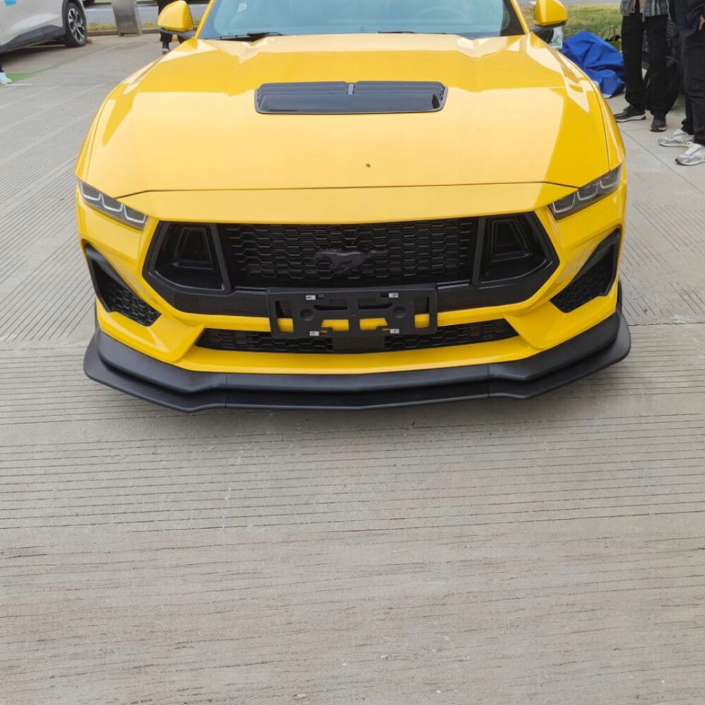 Spoiler Dokladka nárazníku - Czarny Mat FORD MUSTANG 2024-2025 GT, Ecoboost, dovoz Skladem v EU — foto 2 z 7