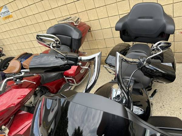 2023 Harley-Davidson, dovoz USA — foto 5 z 8