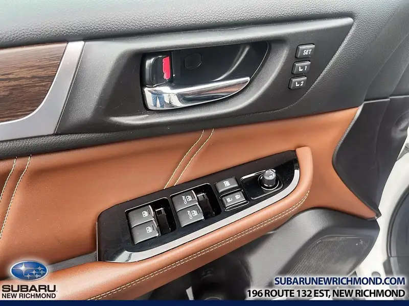 2017 Subaru Outback 3.6R Premier w/Tech Pkg, bílá, 157 850 km, dovoz Kanada — foto 10 z 12