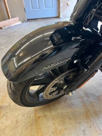 2023 Harley-Davidson, dovoz USA — foto 3 z 12
