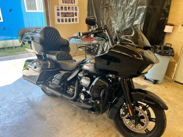 2023 Harley-Davidson, dovoz USA — foto 8 z 12