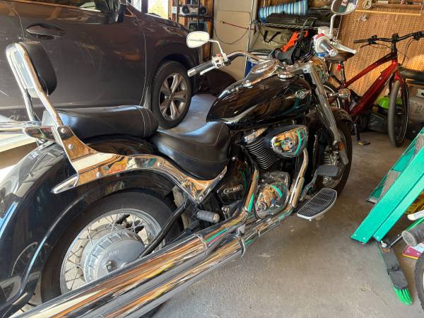 2009 Suzuki, dovoz USA — foto 2 z 2