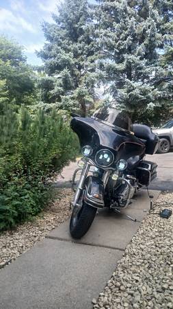 2000 Harley-Davidson, dovoz USA — foto 4 z 8